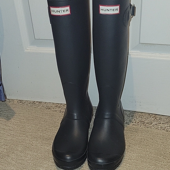 Hunter, Navy Blue, size 7 Rain Boots - Picture 1 of 6